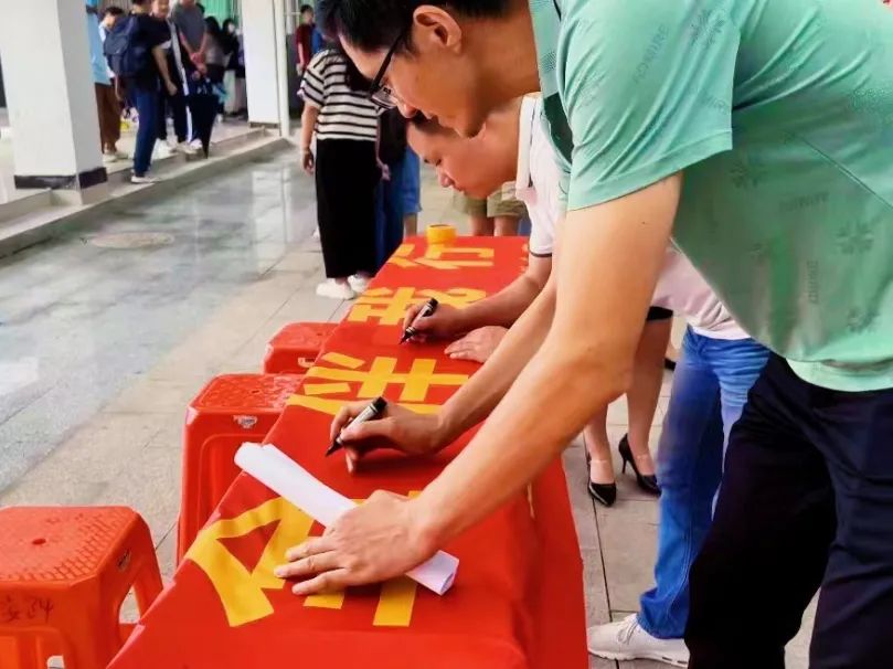 说明: 图片