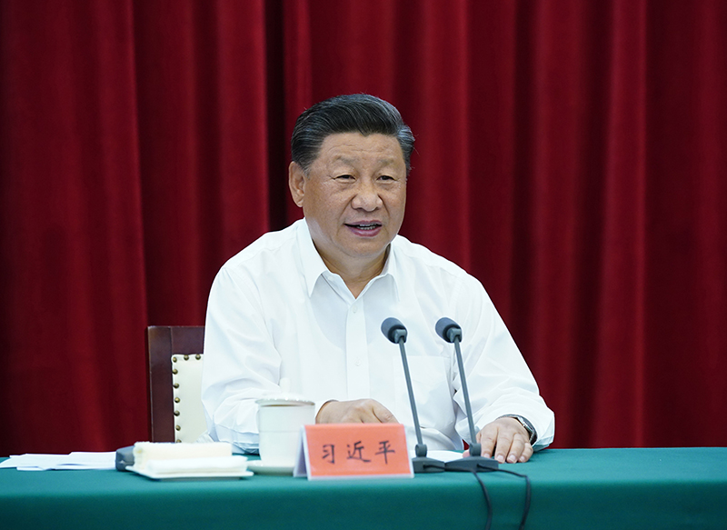 8月20日,中共中央总书记、国家主席、中央军委主席习近平在合肥主持召开扎实推进长三角一体化发展座谈会并发表重要讲话。 新华社记者 王晔 摄