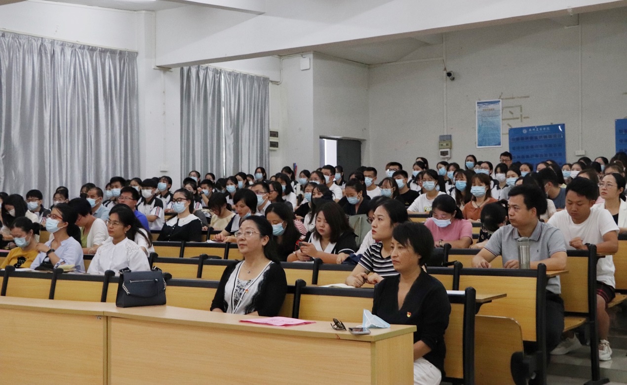 说明: C:\Users\Administrator\Desktop\桌面\推文修改\9.9党总支大会\9_9 会计学院党总支大会 周泽坤 陈家威\9_9 会计学院党总支大会 周泽坤 陈家威\0872A983-30BF-42D6-BA8B-6265AF18BCA3_org.jpg 说明: C:\Users\Administrator\Desktop\桌面\推文修改\9.9党总支大会\9_9 会计学院党总支大会 周泽坤 陈家威\9_9 会计学院党总支大会 周泽坤 陈家威\0872A983-30BF-42D6-BA8B-6265AF18BCA3_org.jpg