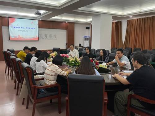 说明: https://www.gzgs.edu.cn:8443/_vsl/F158E620F805BD6F03F3F75A61FF8CE7/A795E0EB/1777C