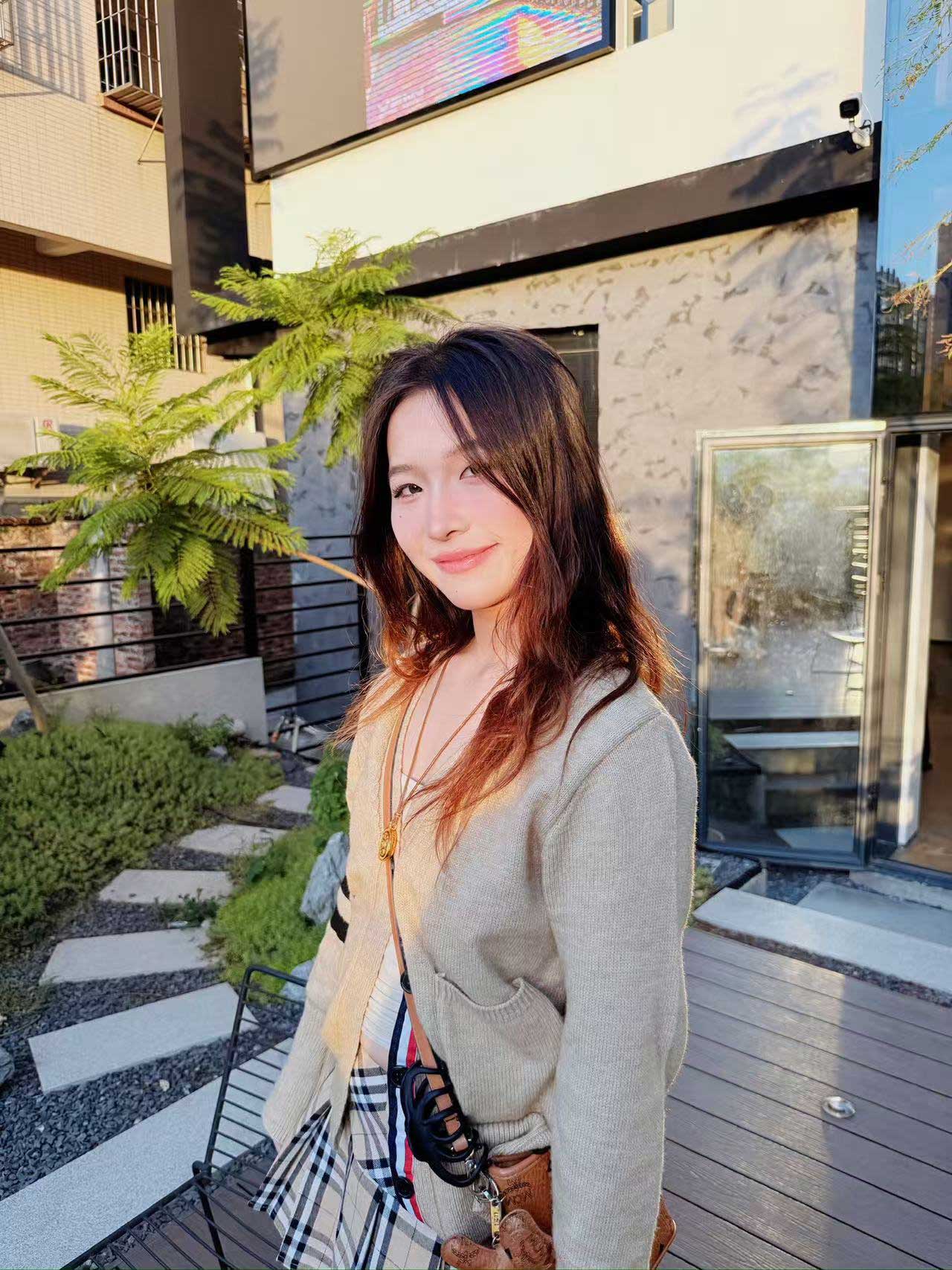 张莉莉